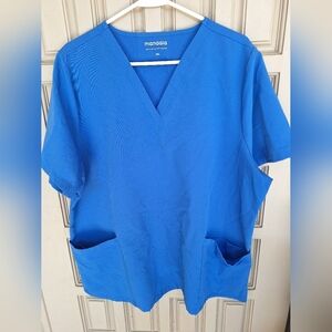 Mandala Scrub Top Sz2XL Royal Blue V Neck Short Sleeves Pockets Light Weight